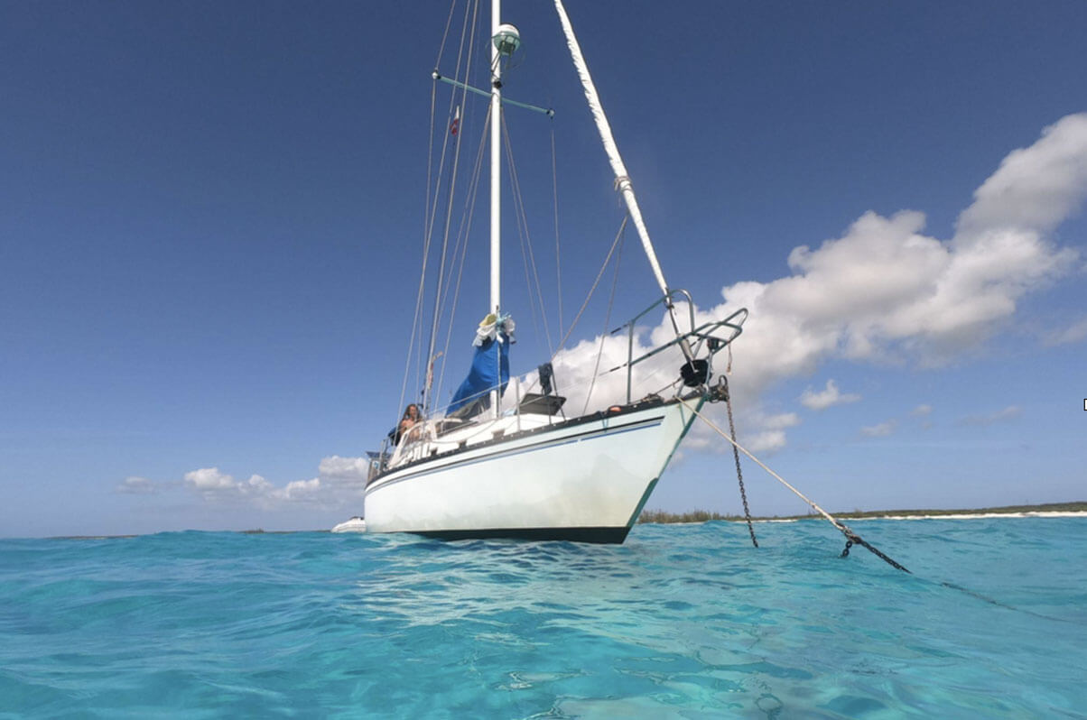 Steps for Anchoring Under Sail - C-Tow Marine Assistance Ltd.